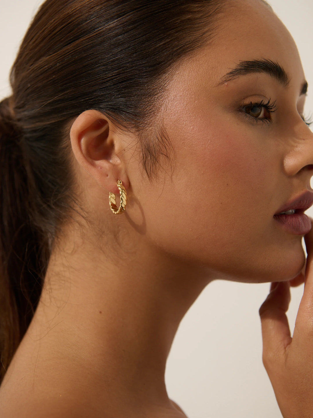 The Gia Twisted Hoops