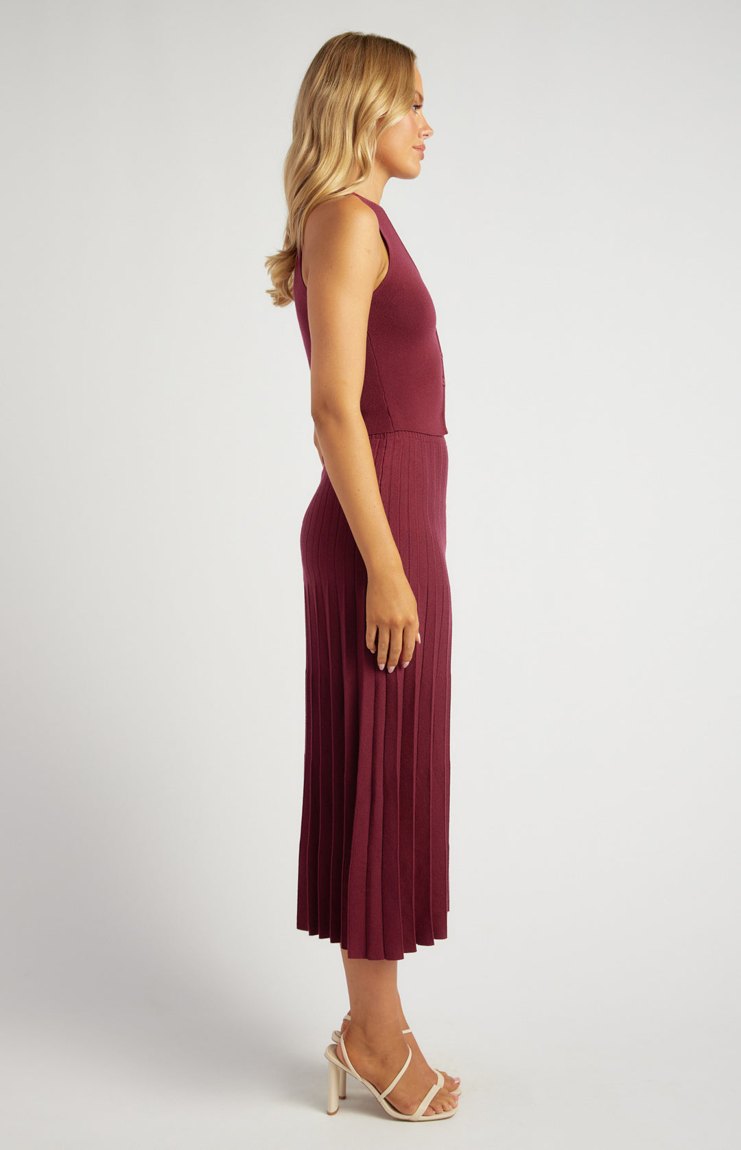 Anastasija Top and Skirt Set
